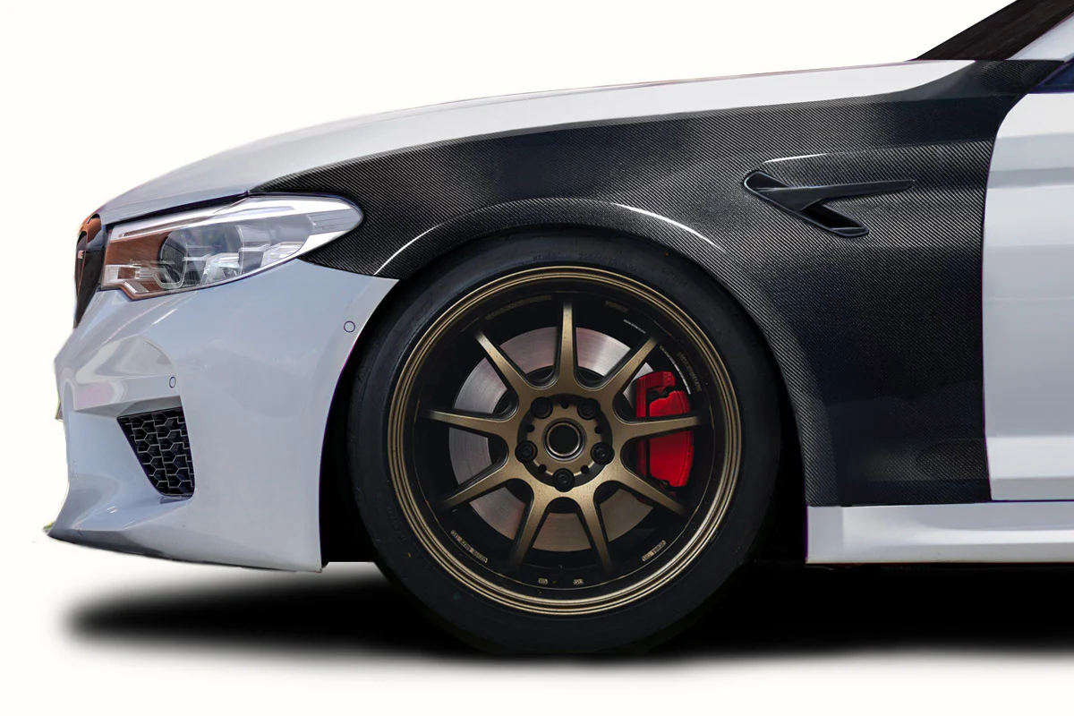 BMW M5 F90 Carbon Fiber OEM Look Front Fenders - Image 5