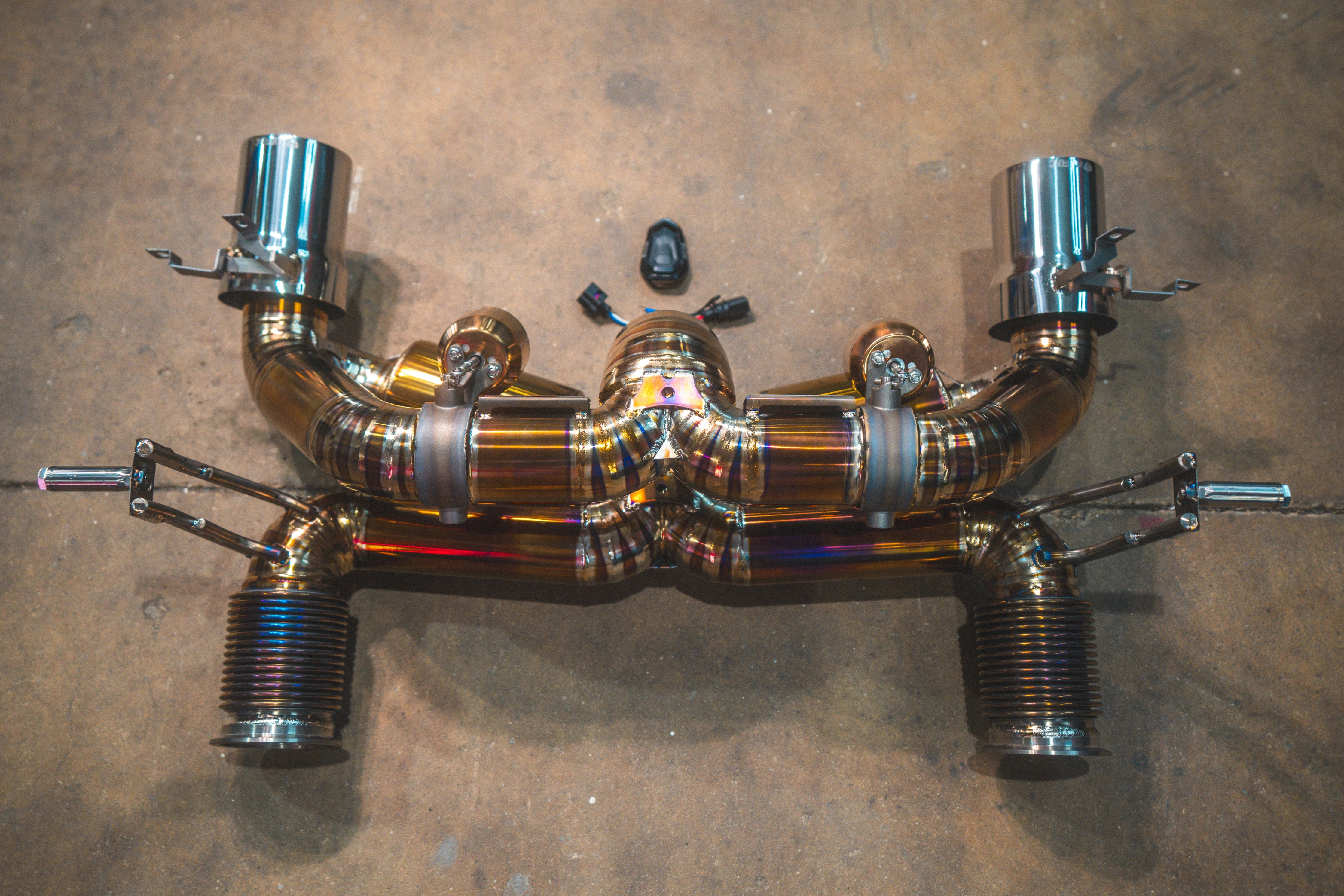 Lamborghini Huracan Valved Sport Exhaust System - Image 3