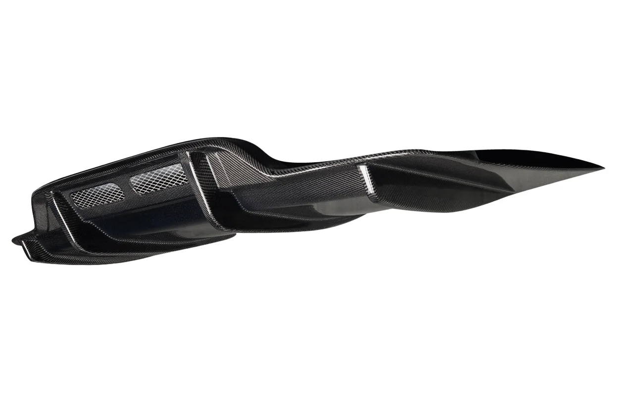 Mercedes C-Class C63 AMG (2015-2018) Carbon Fiber Rear Diffuser - Image 4